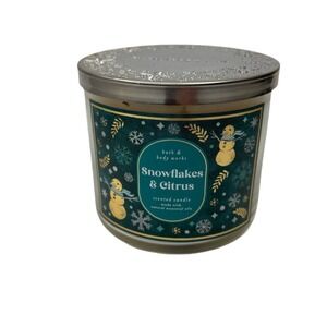 Bath & Body Works Snowflakes & Citrus 3-Wick Candle 14.5oz Winter Citrus Mango